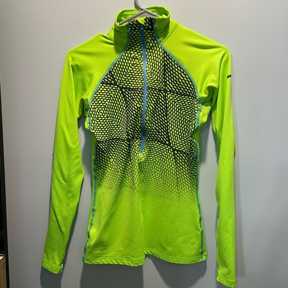 Nike DRI-FIT base layer -Size S